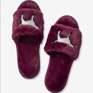 NWT! VS PINK Burgundy House Fuzzy Fur Slippers